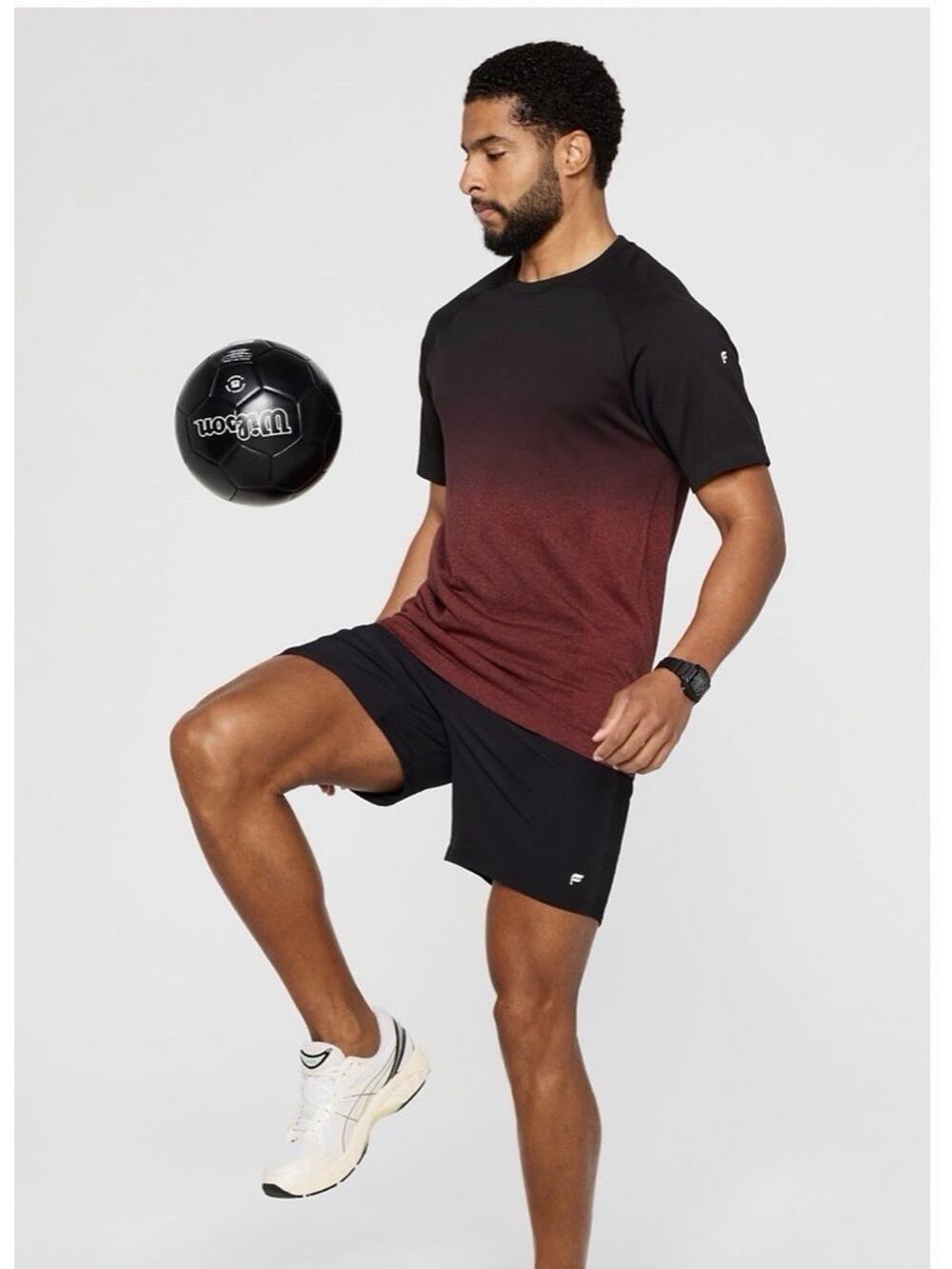 Men's Size Medium Fabletics The Training Day Tee